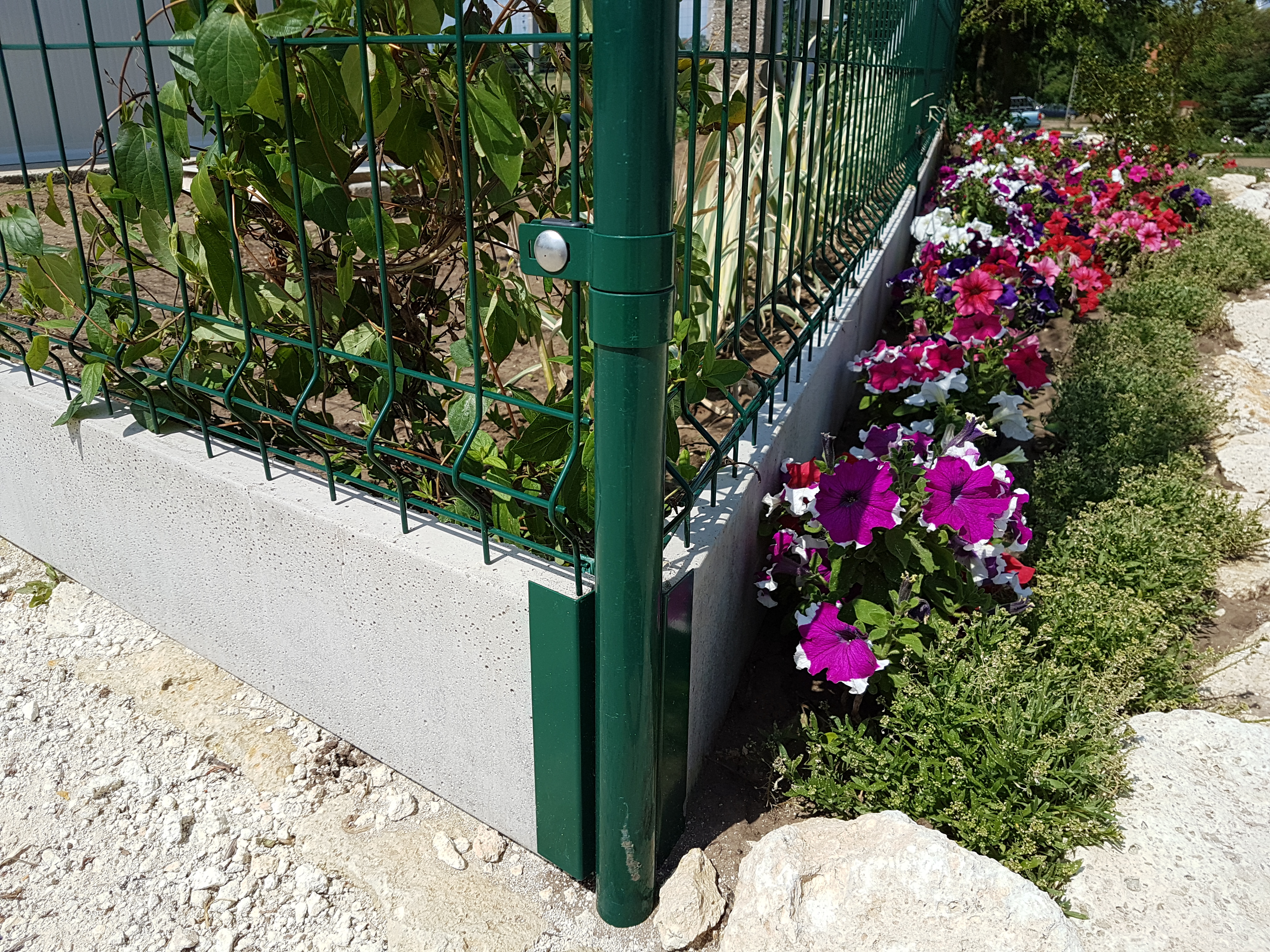 U-profil <font color="red">30 cm </font> magas (ZN-HORGANYZOTT)