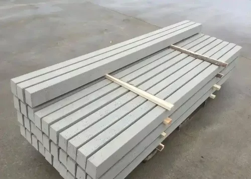 Betonoszlop 10x10x300 cm szögletes