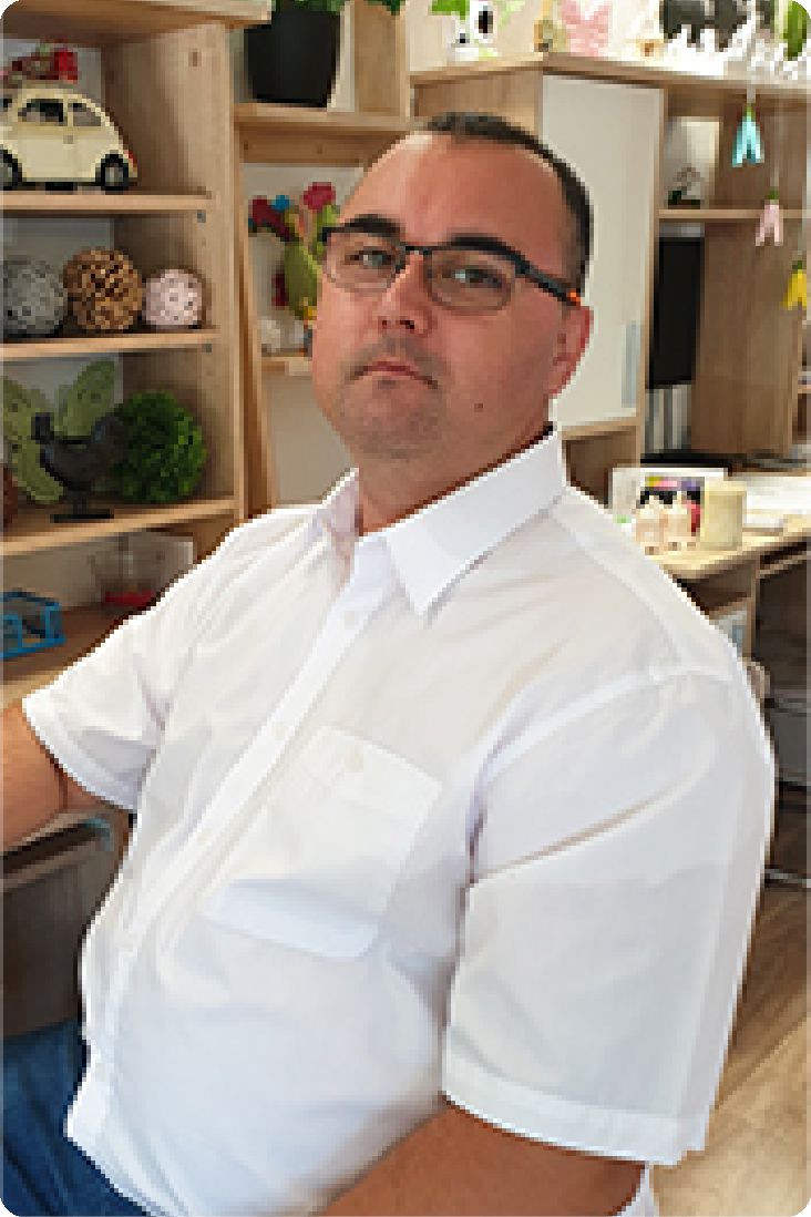 László
